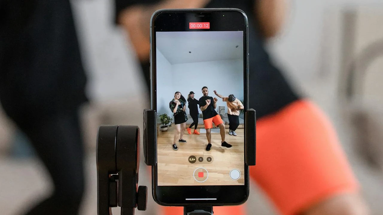 Does Short Form Video Content Convert Users
